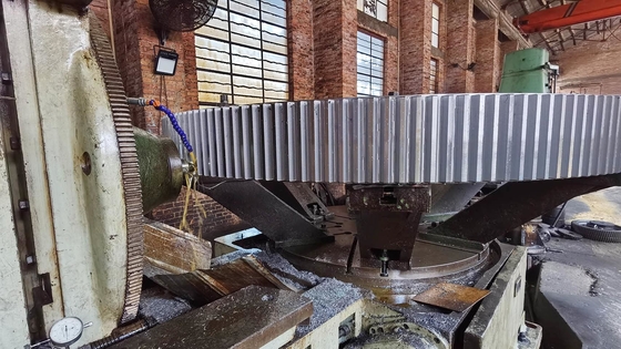 ISO 8 - 9 Grade Girth Gear And External Pinion For External / Internal Type