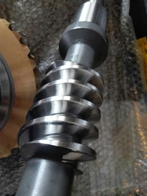 395mm Tip Diameter Worm Shaft And Worm Gear With 0.2Kg Weight