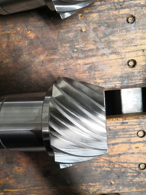 6.5 Module Gleason Spiral Gear Shaft Transmission Gears And Shafts