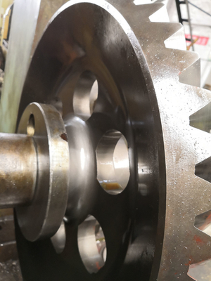 48T ISO 6-7 Grade Conical Spiral Helical Gear 14.117 Module
