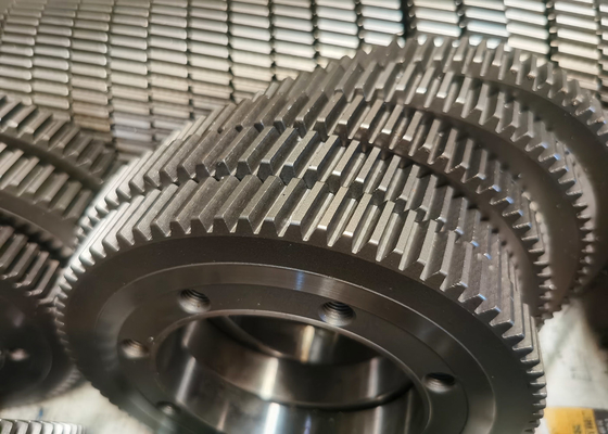 20CrMnTi Stalowe z prawej strony Helix Gear 2 Module Screw Gear do zastosowań przemysłowych